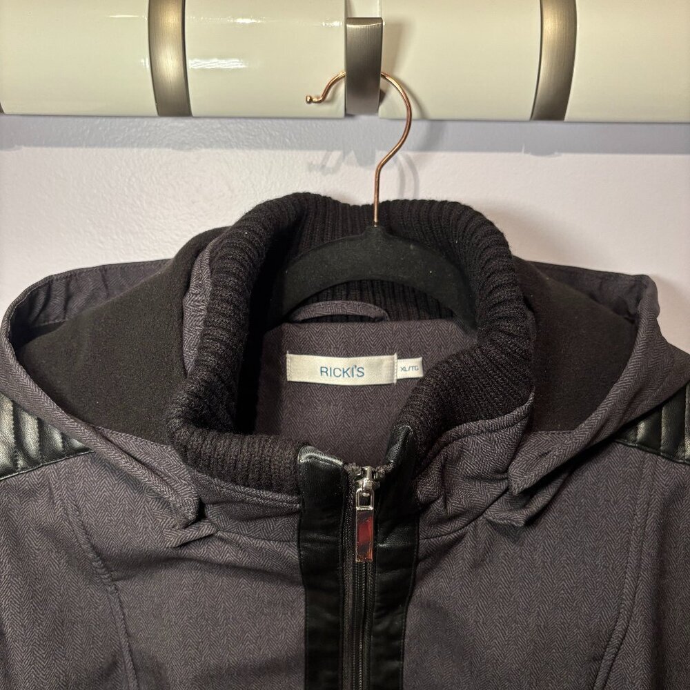 Rickis Fleece Lined Long Zip Up Coat With Hood and Faux Leather Detail XL - Picture 3 of 6